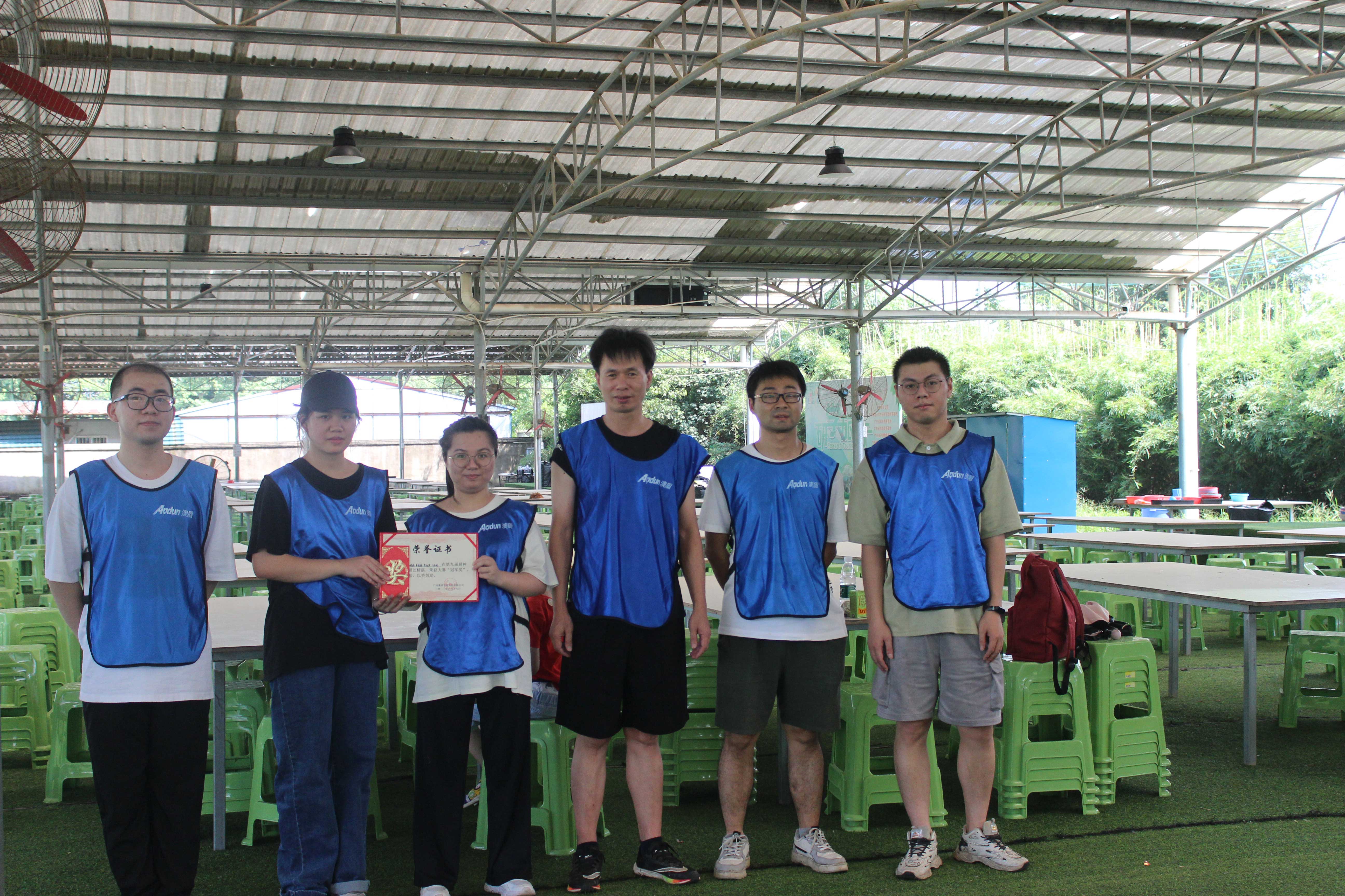 e39fa6520a5b4e11f403f4c669ae7ef0.jpg 001.jpg